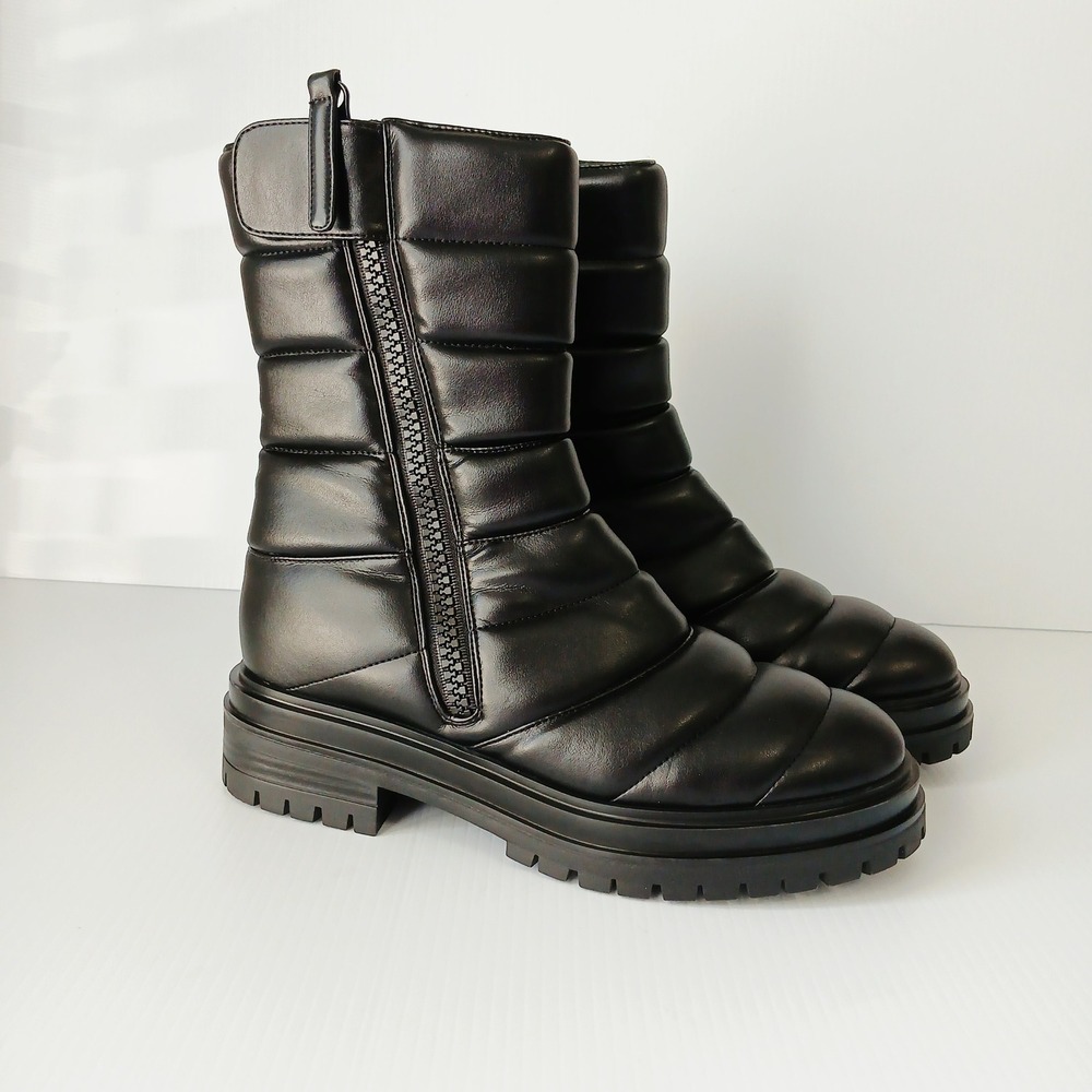 Gianvito Rossi Black Leather Quilted Puffer Combat Boots Size 38 Lug Sole Zip